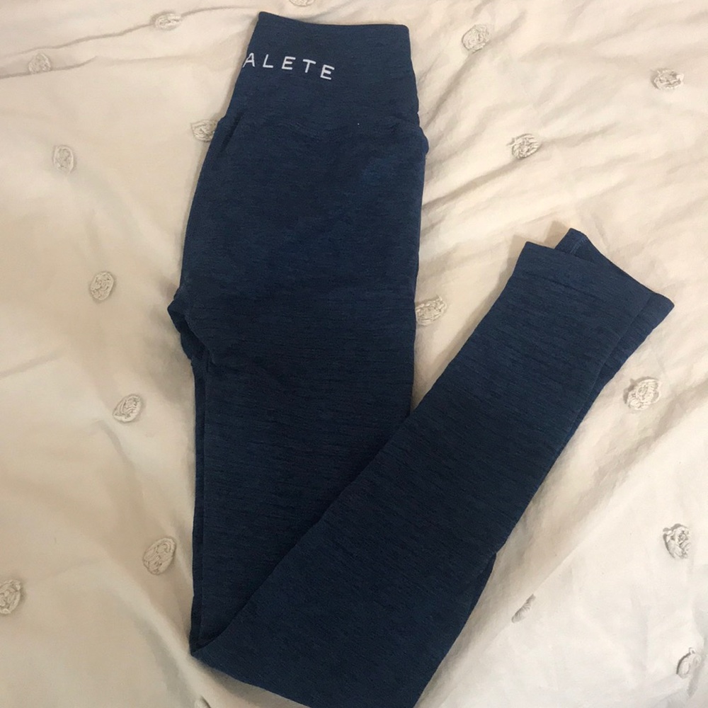 ❌ SOLD❌ Alphalete Revival Leggings